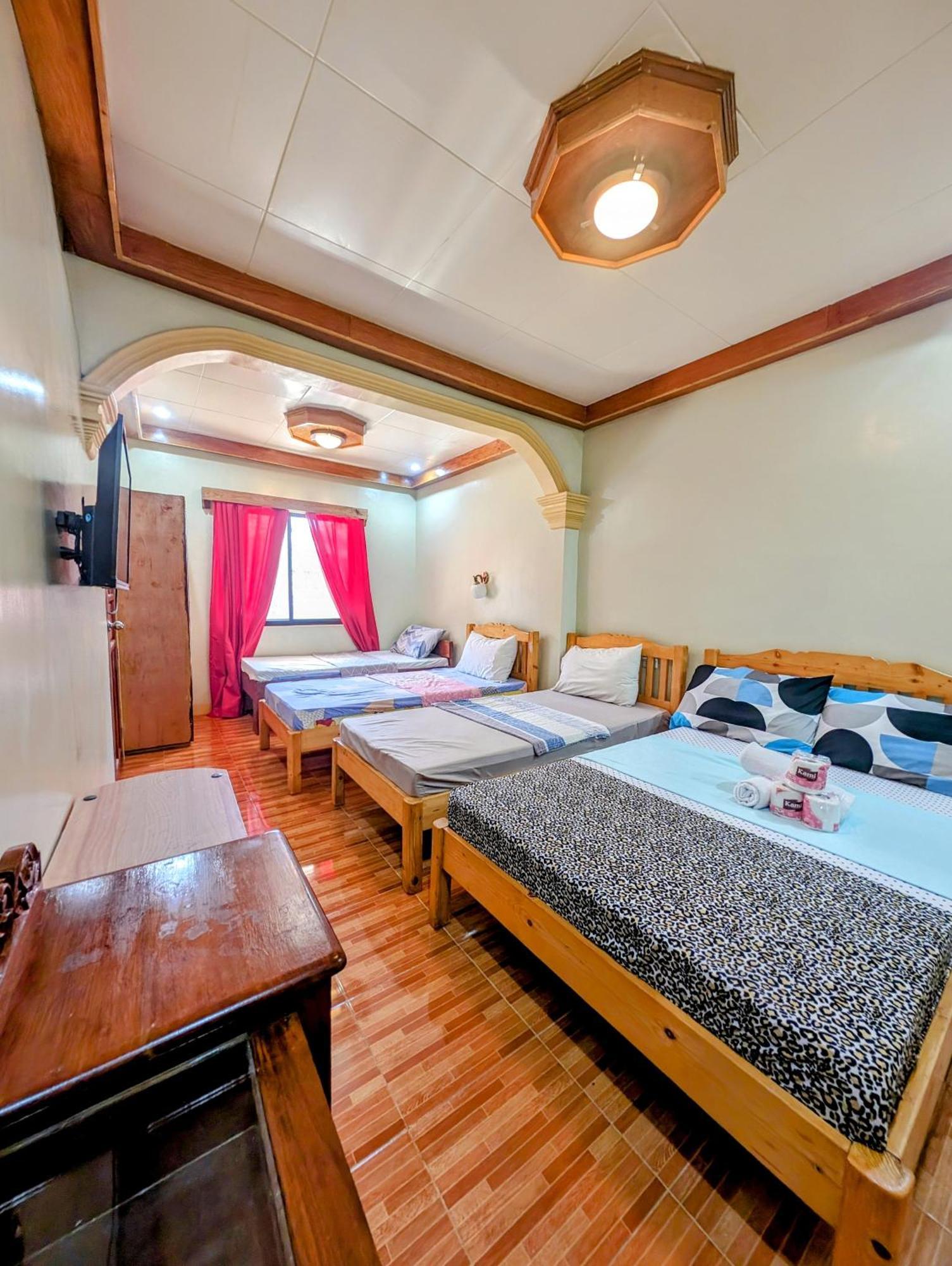Screaming Gecko Hostel Busuanga Exterior photo